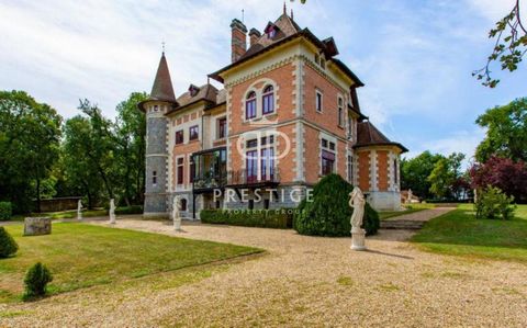 Magnificent 19th century fully renovated 11 bedroom Castle nestling in over 11 acres of land with a Chapel, beautiful landscaped gardens and pool, while enjoying far reaching countryside views from its peaceful location near all amenities in Cognac. ...