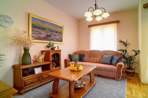 We offer fully furnished and extremely comfortable apartment in a residential building in Medulin. A parking space is provided, but given the excellent location, you won't need a car. The proximity to the beach and the promenade is just one of the ad...