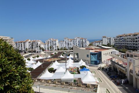 Located in Puerto Banús. Penthouse of 4 bedrooms, in the Heart of Puerto Banus, the development enjoy of communal Pool, reception, security, The penthouse is Semi Duplex comprises as following: 2 floors, the 1 one has hall entrance, on the right hand...