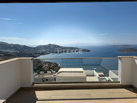 Villa independiente única con vistas al mar en Bodrum Muğla. La villa, ubicada en Bodrum Yalıkavak, se encuentra en un complejo cerrado con acceso privado a la playa, seguridad y piscina compartida, y ofrece impresionantes vistas al mar. BJV-00535 Fe...