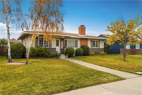 Welcome to your dream home in the heart of Pomona! This stunning 3-bedroom, 2-bath residence combines modern amenities with classic charm, making it the perfect sanctuary for families and individuals alike. Step inside to discover beautiful hardwood ...