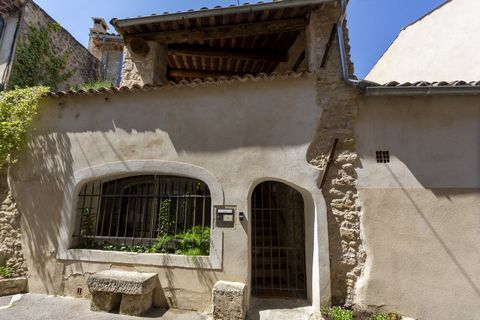 Maison de village de charme, belles prestations et grand potentiel - Luberon