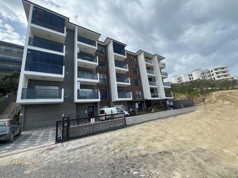 *IN DE REGIO KUŞADASI DEĞIRMENDERE; *1+1 *30 M2 GEBRUIKSOPPERVLAKTE TUIN *VLOERVERWARMING * SPEELTUIN *CAMELLIA PLAATS NEEM CONTACT MET ONS OP VOOR GEDETAILLEERDE INFORMATIE EN PRESENTATIE HALİM UĞURLU ... *Een warm thuis en een stralende glimlach in...