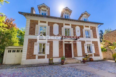 Maison de maître en meulière, 8 pièces, 190m²