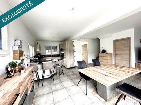A vendre : Maison moderne construite en 2024