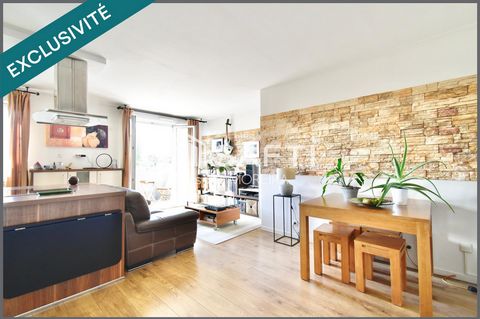 Appartement 2 chambres avec balcon, cave et parkings