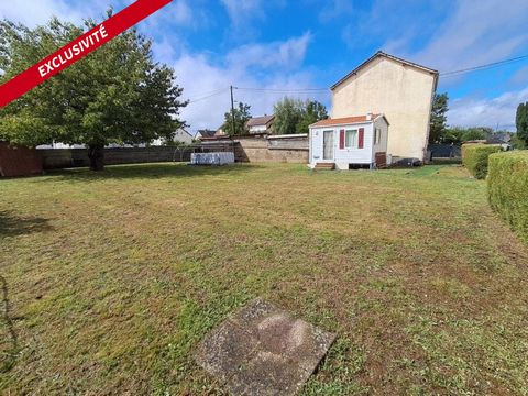 MAISON SUR SOUS SOL A RENOVER AVEC GRAND TERRAIN CONSTRUCTIBLE PARCELLE DE 540 m2