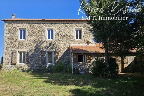 Charmante maison de village en pierre, au cœur d’un hameau paisible