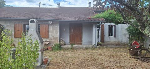 A vendre, maison authentique des annees 1830.