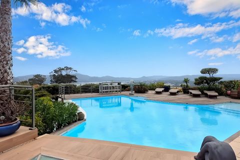 Exceptionnelle Villa Panoramique avec Piscine à Débordement à Porto-Vecchio  Vue Mer Époustouflante