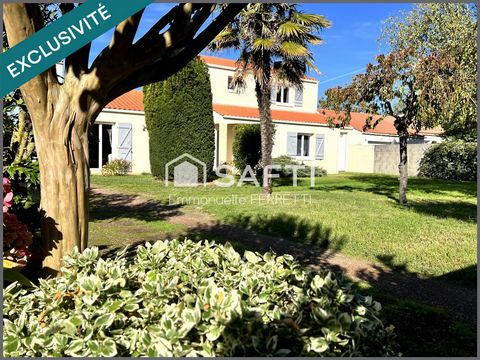 Charmante maison familiale avec dépendances sur 1 390 m² – Angles