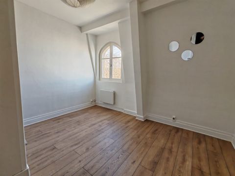 Chers acquéreurs Dans cette époque économique troublée, la pierre reste toujours un placement sûr et assure une certaine sérénité au moment de prendre sa retraite. Et il faut souvent démarrer modestement pour construire son patrimoine. Mais sur des b...