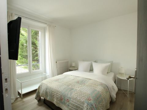 Appartement de deux pièces dans secteur pavillonnaire!