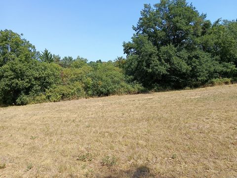 Terrain constructible de 1015m²