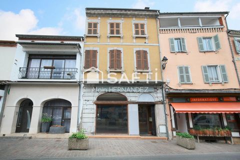 LOCAL COMMERCIAL -CAZERES HYPER CENTRE-