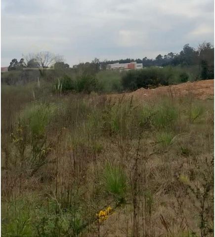 Buy Espinho Land (Anta) with Pip Approved for Commercial Zone. Land located at the entrance of the city of Espinho, with excellent access. The Land has PIP approved for construction of a Building of Commerce and Services and 2 single-family houses. I...