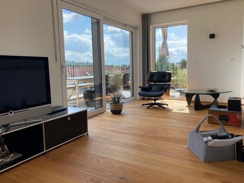 Everything is top class. Designer furniture (USM, vitra, occhio, ...) and beautiful modern paintings. The apartment comes with weber gas BBQ and high quality outdoor furniture. Underground parking (incl. wallbox usage free of charge) and one outside ...