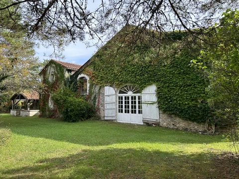 EXCLUSIVE TO BEAUX VILLAGES! Accessed via a gated entrance, this character country property offers 4 beds, 2 baths, together with attached annexe, outbuildings, pool to renovate and gardens/parkland/forest (oak and sweet chestnut providing firewood) ...
