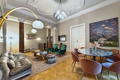 This luxurious 130 m² apartment is located in the immediate area of the centre of Vienna, the 1st district. It consists of a spacious living room with dining area, a fully equipped kitchen, two bedrooms, an office, a bathroom with a shower and a bath...