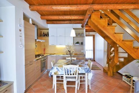 Relax and recharge your batteries in this haven of peace and elegance. It can comfortably accommodate a family and its location near the ski area is ideal for winter sports enthusiasts. The main tourist and sporting attractions of the city are easily...