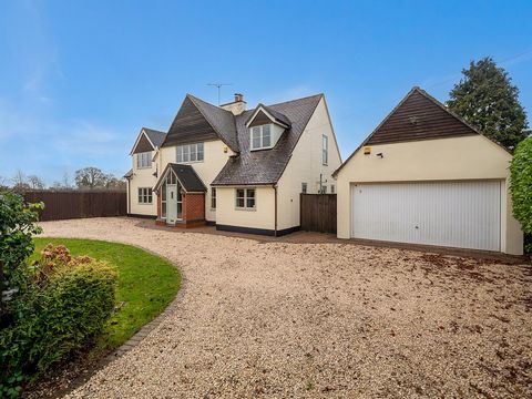 Your Cosy Haven in the popular village of Dunchurch... Welcome to Windmill House, a warm and inviting 5-bedroom retreat tucked away on the outskirts of the charming village of Dunchurch. This detached family home is more than just a dwelling; it's a ...