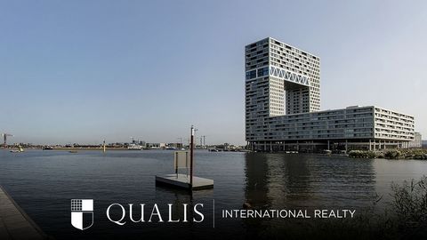 Luxury Heights Mieszkanie w najbardziej charakterystycznym budynku Amsterdamu, Pontsteiger. Zapierające dech w piersiach widoki, prywatność, bezpieczeństwo i luksus. Całkowicie zaprojektowany i przebudowany w 2019 roku pod architekturą Pieta Boona, d...