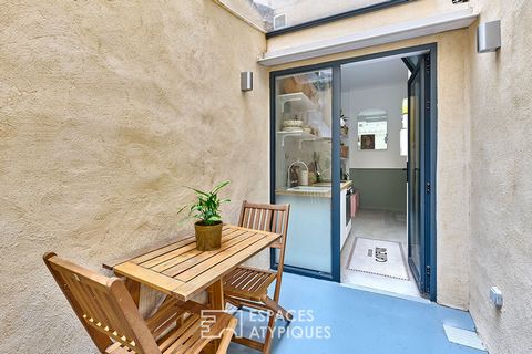 On Rue de l'Evangile, a stone's throw from the famous Marché de l'Olive, this elegant fully renovated studio, a former baker's kennel, has a surface area of 19.13 m2 (15.54 m2 Carrez) and offers a pretty courtyard of 5.47 m2 for exclusive use. After ...