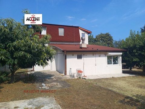 House at the price of a two-bedroom apartment! Perfect location! Around a pine forest, a quiet and peaceful place. Accent Invest presents to your attention a sunny two-storey house in the Alen Mak area near the main road Varna - Golden Sands. The hou...