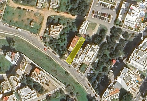 Located in Agios Nikolaos. Building plot of 233 m2, nicely positioned in the south-western part of the town of Agios Nikolaos, close (easy walking distance) to many amenities. It has the planning permission (allowance) for a building or buildings of ...