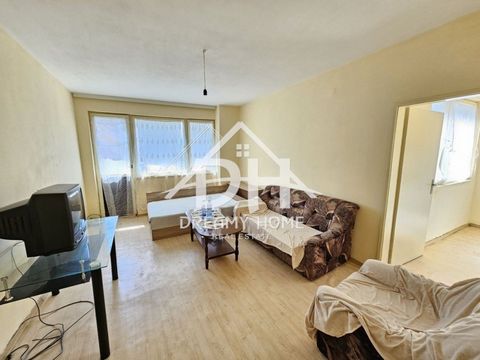 Property number 1921 Apartment for sale in Sofia. Kardzhali, quarter. Vazrozhdentsi, the area of the first blocks. It consists of a corridor, a living room, a kitchen, a bathroom with a toilet and a terrace. The property has an adjoining attic and ba...