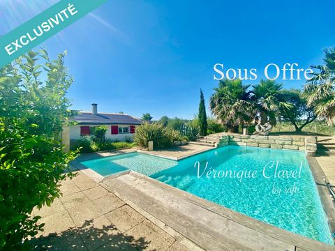 RARE : Aux portes de la Camargue, dans un cadre unique au calme, sans vis à vis, venez découvrir cette superbe Maison de GARDIAN, véritable petit bijou de 90m2, 3 pièces, posée sur un magnifique terrain de 1600m2 clos et arboré de multiples essences ...