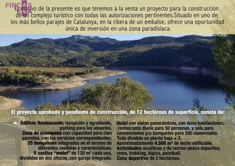 IM HERZEN VON PRIORAT, dem Land der Weinberge, wo die besten Weine der Welt zu finden sind, mit Herkunftsbezeichnung, Vielfalt der Landschaft, Tourismus auf Weinstraßen und Weingütern und neben dem Guiamets-Stausee (Tarragona), finden wir dieses Hote...