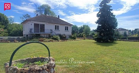 Découvrez ce pavillon de charme idéalement situé en bordure de rivière avec un jardin d'environ 830 m² au coeur du centre-ville de Saint Rémy-sur-Avre à 13 km de Dreux. Ce bien unique allie le confort d'une vie citadine à la tranquillité d'un environ...