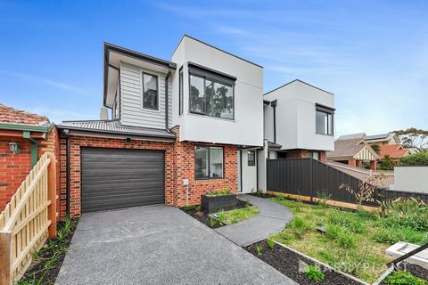 'First in best dressed'. A fantastic opportunity to pick from a magnificent line up of two brand new homes proudly constructed by QYAR Construction with style and integrity to 