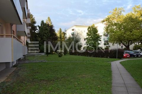 Prime location Urfahr near the university - in the countryside and perfect infrastructure This practical and very well divided 3-room apartment with balcony and air conditioning offers perfect living - the beautiful large living room with balcony and...