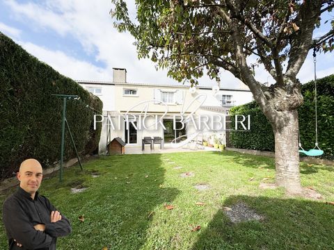 Patrick Barberi vous propose à Menucourt cette belle maison familiale sans travaux à prévoir comprenant au RDC une entrée, cellier, double séjour lumineux donnant sur terrasse et jardin, cuisine équipée, au 1 er étage, palier desservant 3 chambres, s...