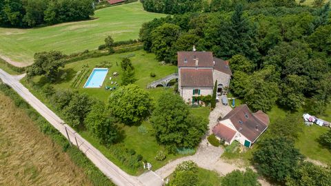 Manoir entièrement rénové - BOURGOGNE - REGION DU MORVAN