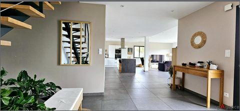 Grande Maison récente proche commodités
