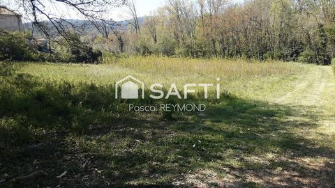 beau terrain hors lotissement