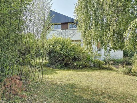 Maison d’architecte - 4 Ch. - Courcelles-Chaussy