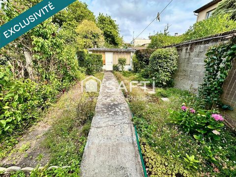 BORDEAUX CAUDERAN Barrière judaique : Echoppe à rénover 74 m², cour d'acceuil, jardin 80 m², dépendance, cave
