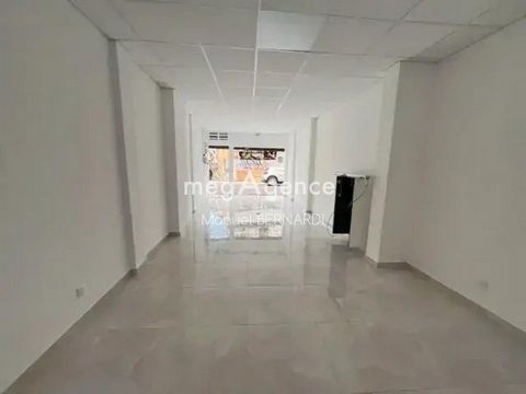 Local Commercial à Louer – 37m² – Parfait État - Lieu dynamique et central
