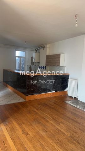 A VENDRE - Appartement LUMINEUX 158m2 - A 2min de la Place du Breuil- Firminy