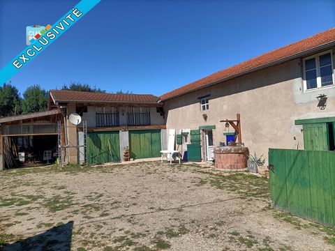 A BIZIAT PROCHE MACON ET BOURG-EN-BRESSE FERME 5 PIECES SUR TERRAIN DE 5 800 M&#178;