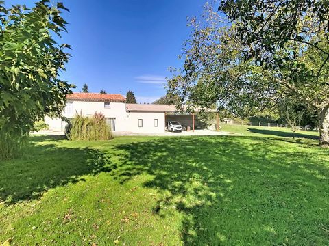 Ancienne bergerie rénovée, 4600 m2 de terrain, Calme absolu