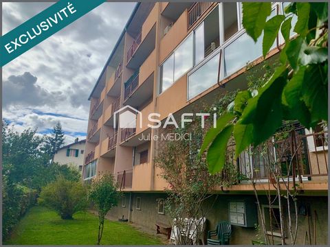 Appartement 4/5 pièces - Isolation votée et prise en charge par le vendeur. Proche commerces et accès autoroute.