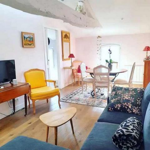 APPARTEMENT DE TYPE F2 MEUBLE DANS MAISON D'HOTES