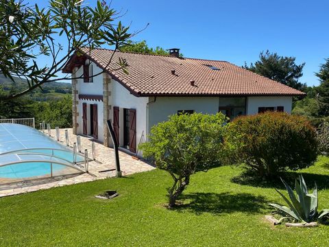 Maison basque vue exceptionnelle sur les montagnes