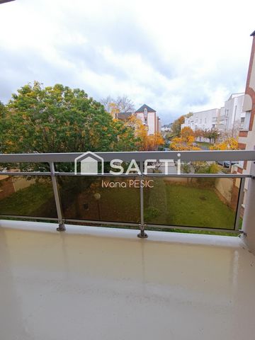 T2 balcon et parking proche bus et tram