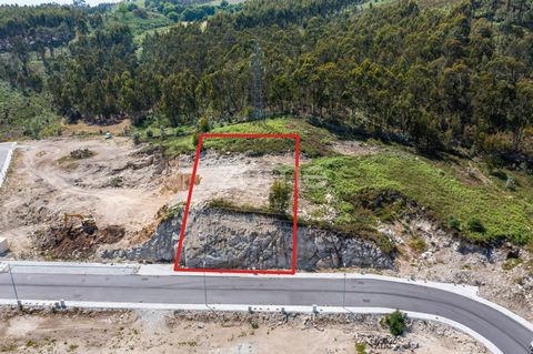 Property ID: ZMPT550041 Industrial Lot - Designated by Lot 17, for Sale in The Place of Mirão in Galician in the People of Lanhoso. It is inserted in Completely Infrastructured and Licensed Allotment in a total of 21 Lots for Industry and/or Warehous...
